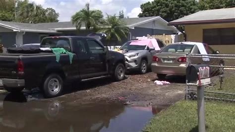 Fort Lauderdale residents impacted by historic floods on edge as rain returns; FDEM director says progress made